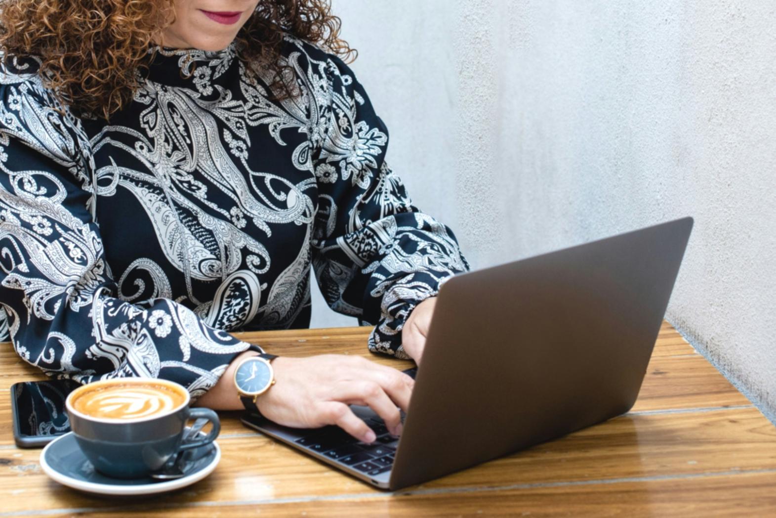 Sesi pembelajaran indikator investasi dengan pendekatan praktis